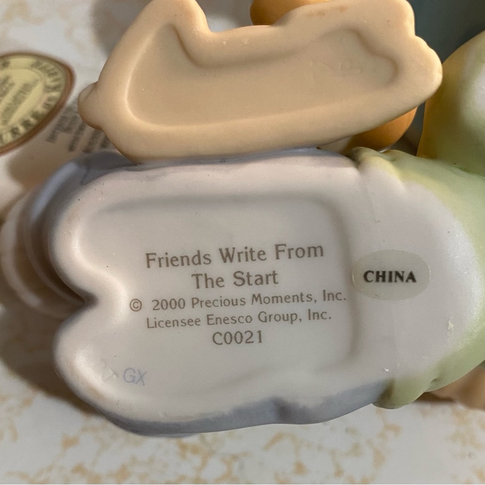 Precious Moments Friends Write From The Start Figurine - Picture 5 of 5